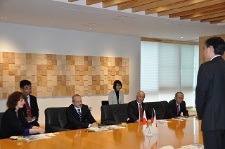 画像：駐日チェコ共和国特命全権大使が知事を表敬訪問