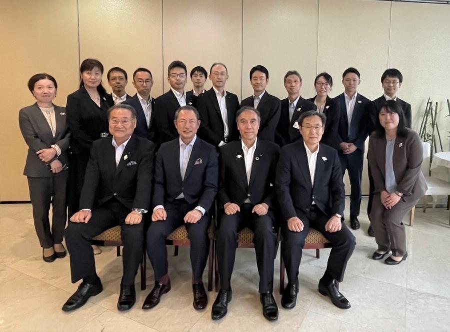 議長訪中7