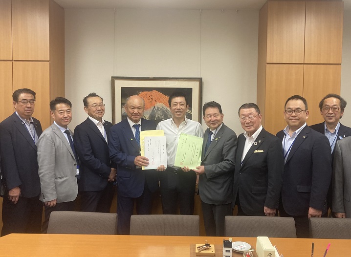 道路整備期成同盟会総会要望2