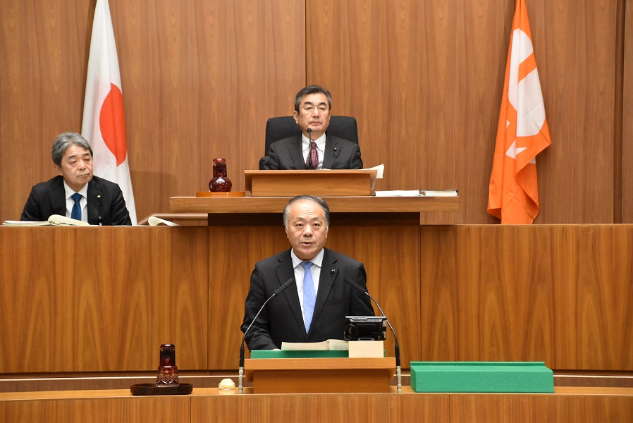 250313正副議長就任1