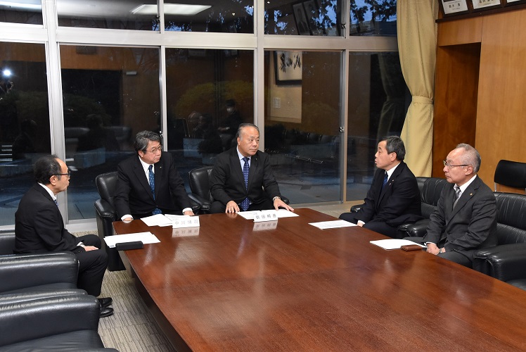 商工会議所連合会要望2