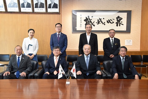 駐新潟大韓民国総領事表敬2