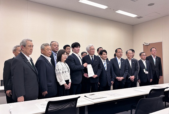 北陸新幹線建設促進大会等4