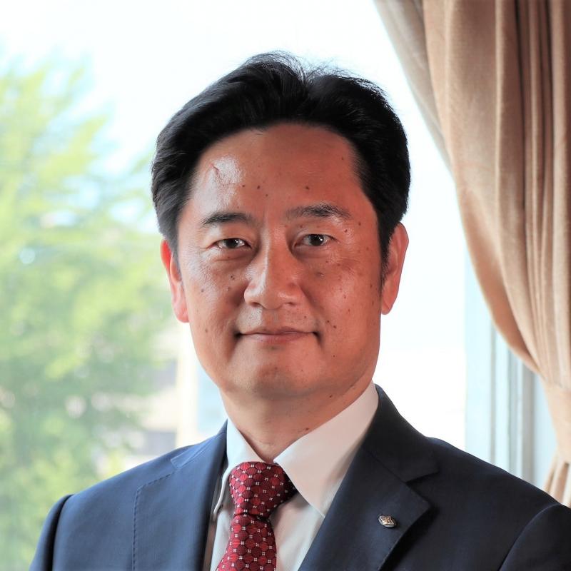 新田副知事写真(更新4回目)