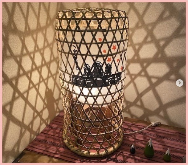 信州竹細工と内山和紙によるランプシェードの画像