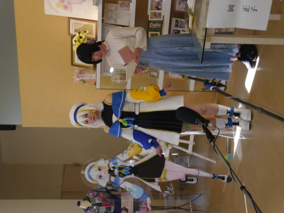 メグ衣装_生徒説明
