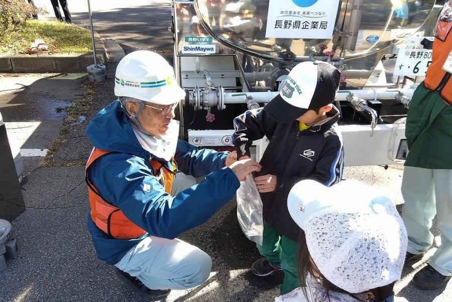 R6県防災給水体験2