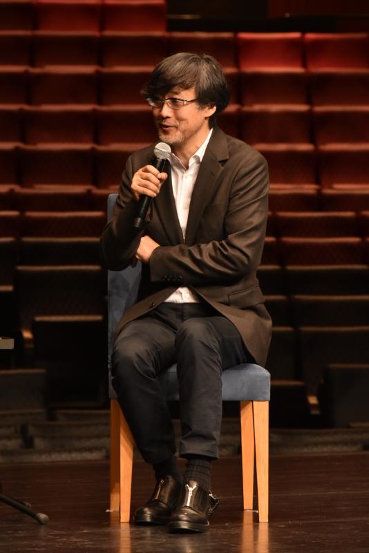 監督の懇談の様子