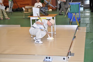 写真：ビルクリーニング競技