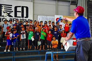 写真：模擬セリの様子