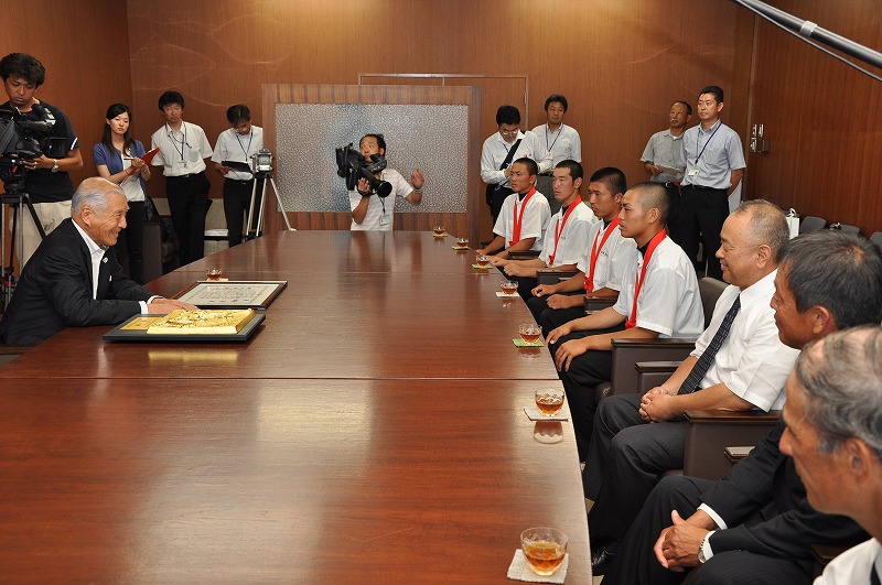 写真：懇談の会場