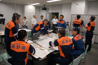 写真：図上訓練の様子