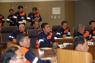 写真：本部員会議での阿部知事