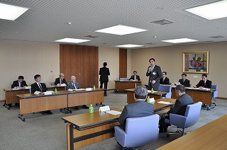 写真：同日2回目の災害対策本部会議の様子