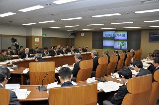 写真：防災会議の様子