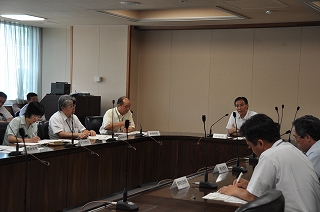 写真：野生鳥獣被害対策本部会議の様子