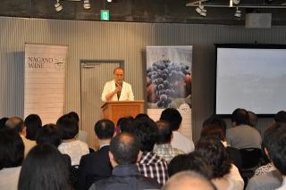 写真：玉村豊男氏の講演