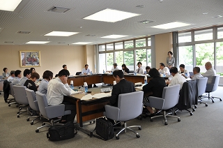 写真：県民会議の様子