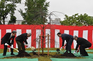 画像：唐家璇中国日本友好協会会長が来県（その2）