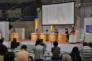 画像：健康づくり県民大会シンポジウム