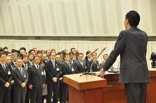 写真：仕事始めの式の様子