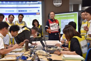 写真：地震防災訓練の様子