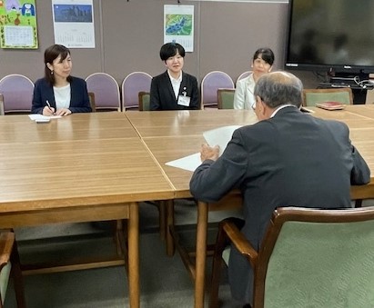 表敬訪問