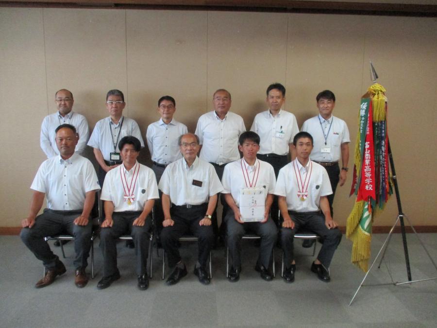 photo2
