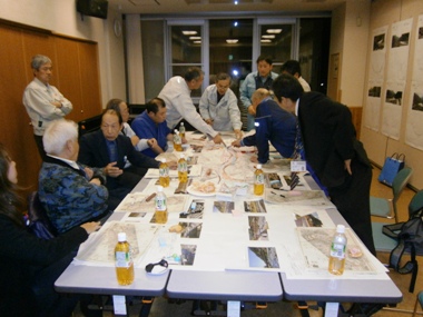 現地踏査による各種情報の記入