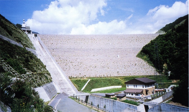 奥木曽発電所・味噌川ダム外観図