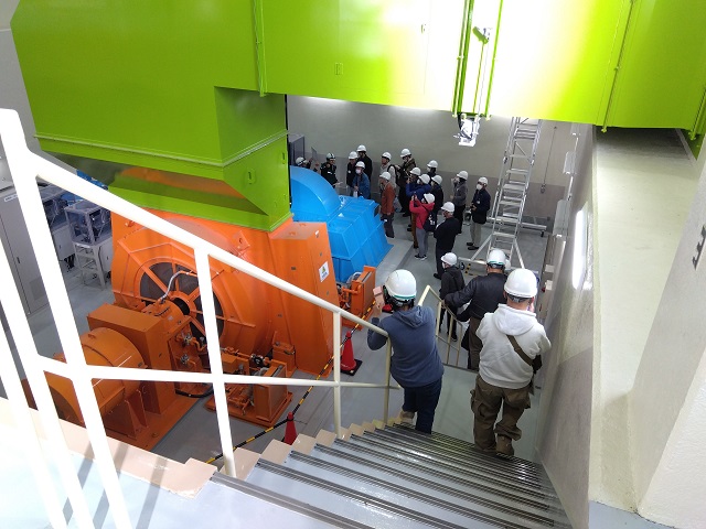 水車発電機説明2