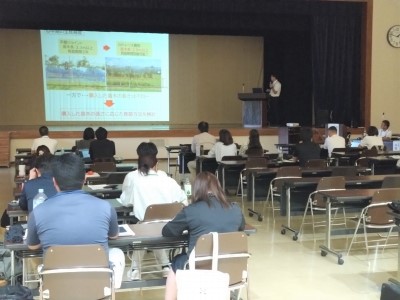 講習会での発表の様子
