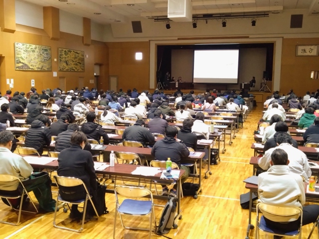 うまくだ中央講習会の会場の様子