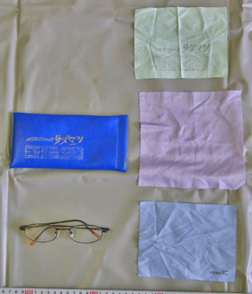 写真は、所持品
