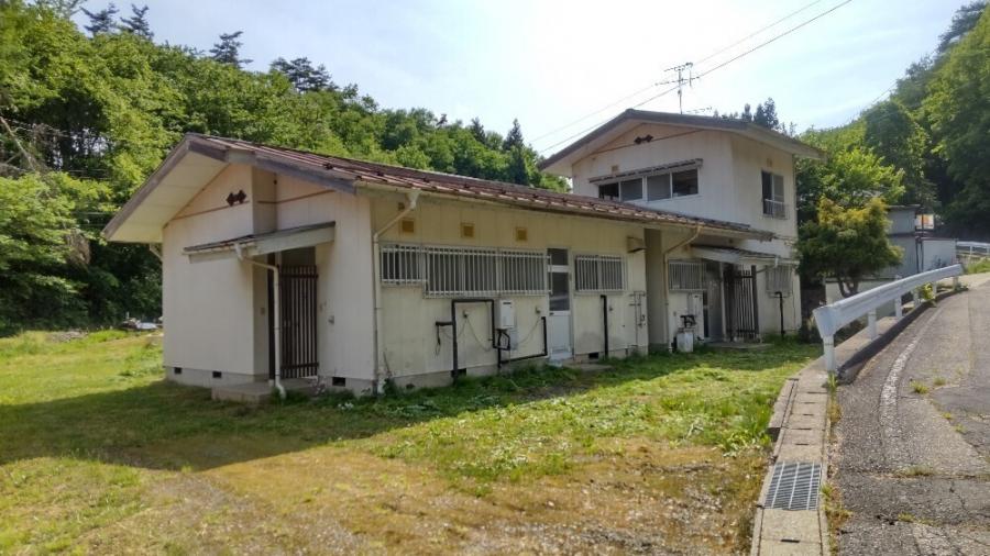 氷ノ田教職員住宅